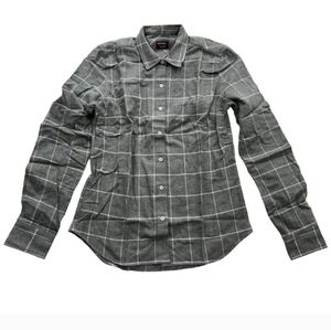 NWT Untuckit Womens sz 4 Gray plaid Long Sleeve shirt blouse